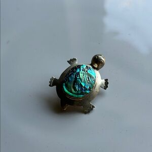 Vintage Mexico Turtle Brooch, Abalone Shell Inlay, Silver Tone Pin
